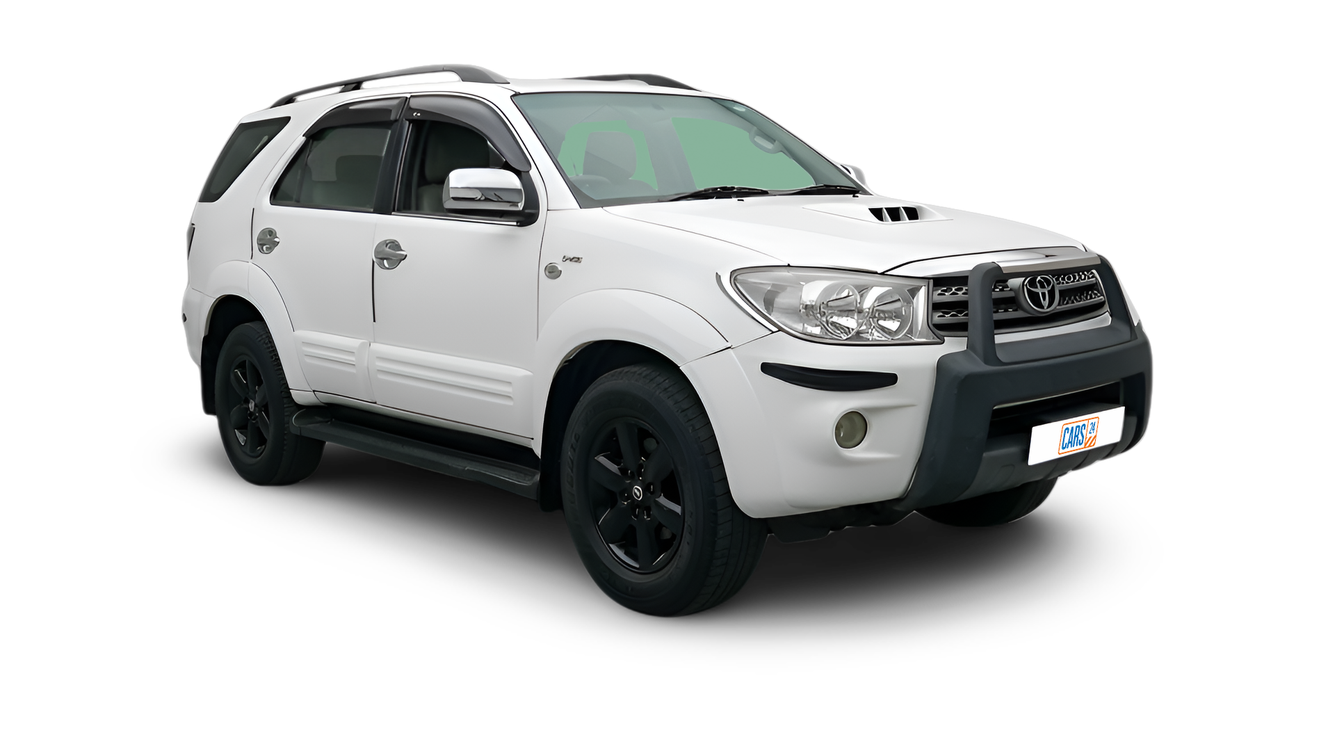 Toyota Fortuner-img